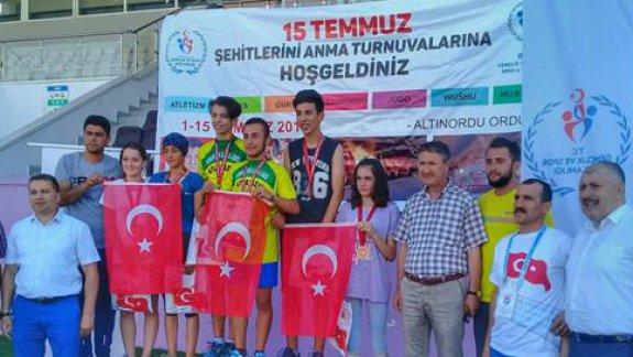 15 Temmuz Demokrasi ve Şehitleri Anma Haftası Turnuvalarında Atletizm Branşında Şampiyon Gürgentepe