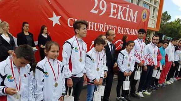 Amatör Spor Haftası Atletizm Yarışmalarında Gürgentepe 