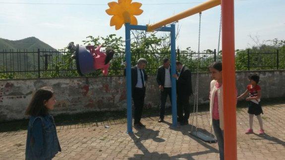 İlçe Milli Eğitim Müdürümüz Mehmet BİLÜ ve Şube Müdürümüz Yılmaz ÇAKMAK Eskiköy Şehit Sezgin Karaca İlkokulumuzu ziyaret etti