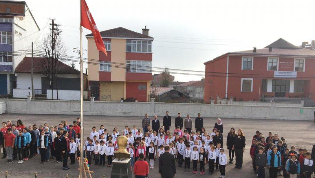 Devletimizin Kurucusu Gazi Mustafa Kemal Atatürk´ün Vefatının 80. Yıldönümünü İlçemiz Okulları Eşliğinde Törenle Andık