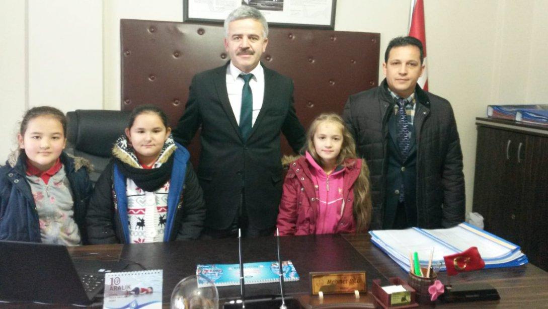 Küçükler İl Satranç Turnuvasında Gürgentepe Atatürk İlkokulu Öğrencilerimiz Milli Eğitim Müdürümüzü Ziyarete Geldi