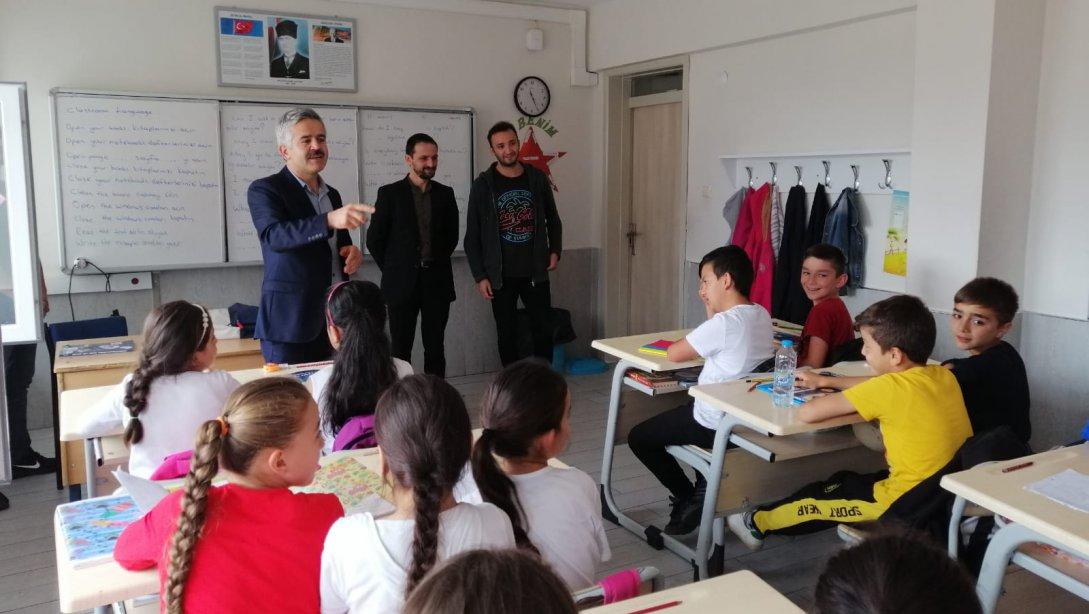 İlçe Milli Eğitim Müdürümüz Mehmet Bilü'nün Işıktepe İlkokulu ve Işıktepe Şehit Ayhan Akkuş Ortaokulunu Ziyareti