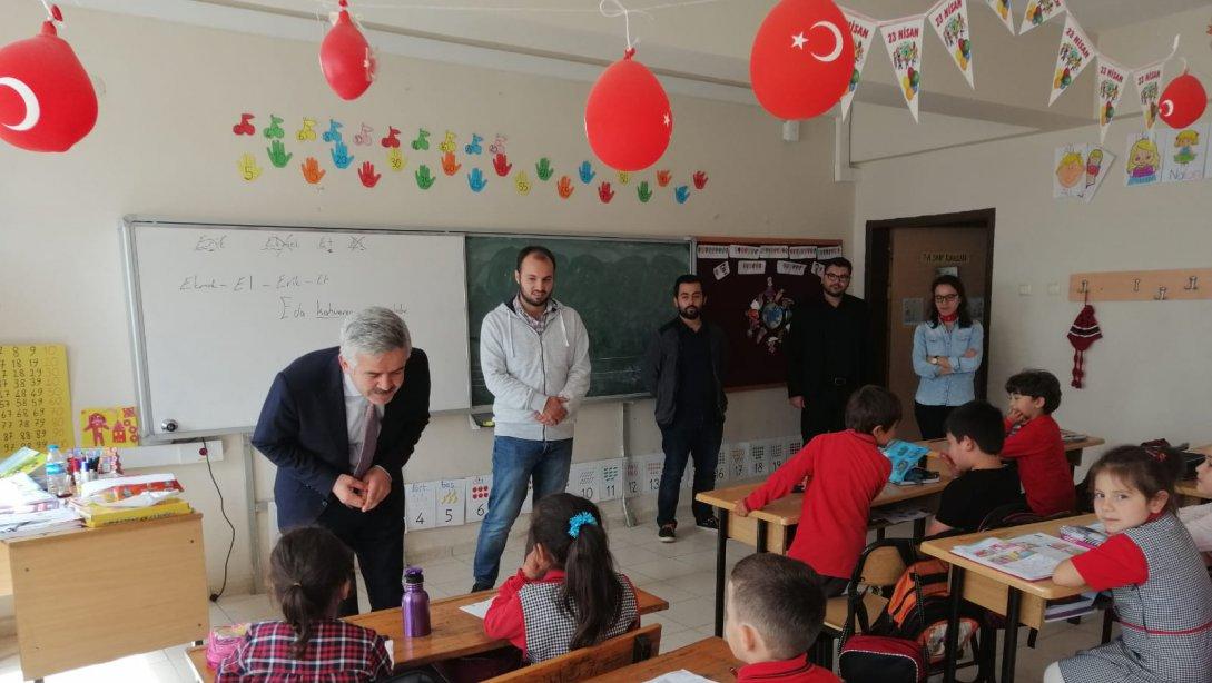Milli Eğitim Müdürümüz Mehmet Bilü'nün Muratçık Kadıoğlu İlkokulu ve Muratçık Şehit Resul Sekmen Ortaokulunu Ziyareti